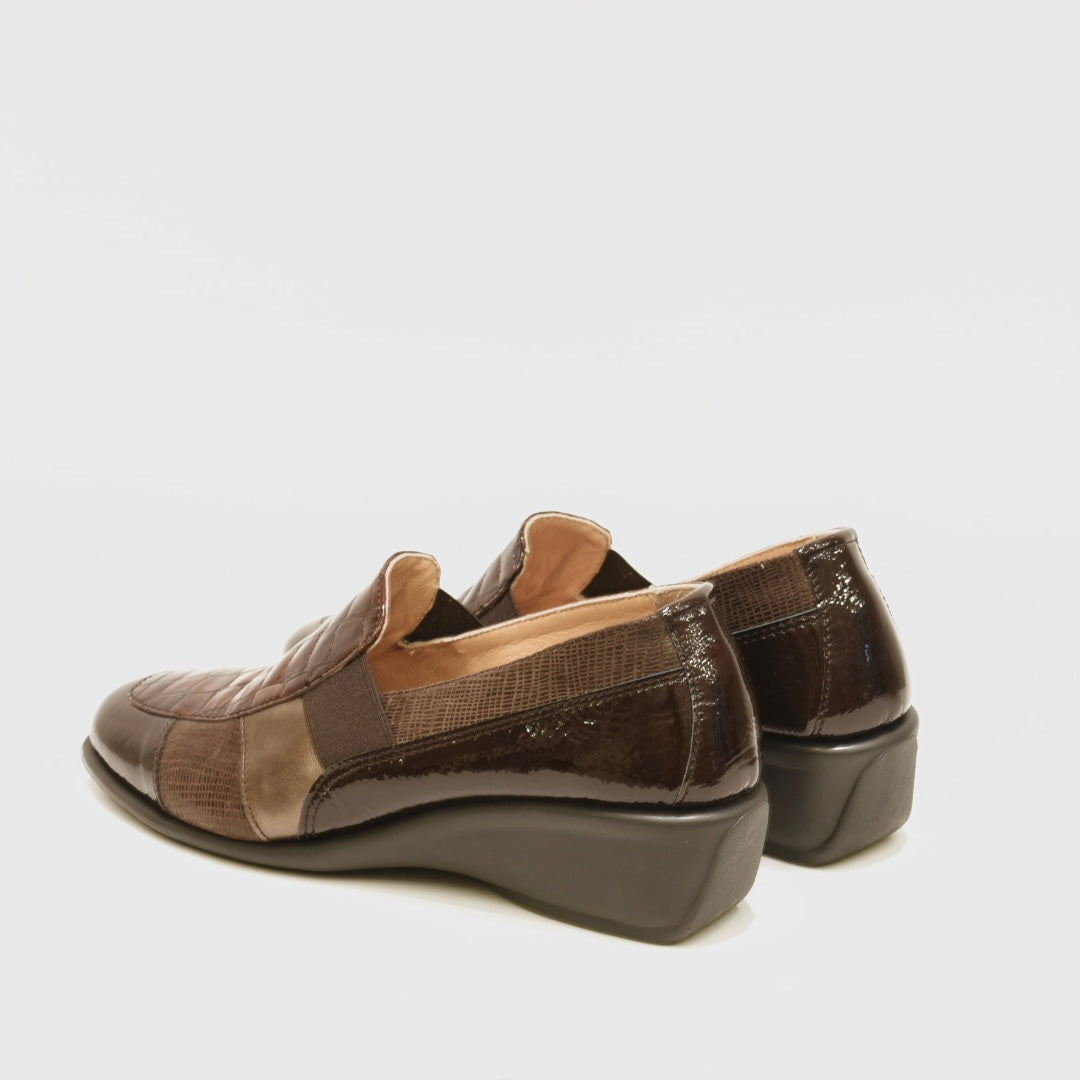 Greece comfort shoes for woman in shiny brown