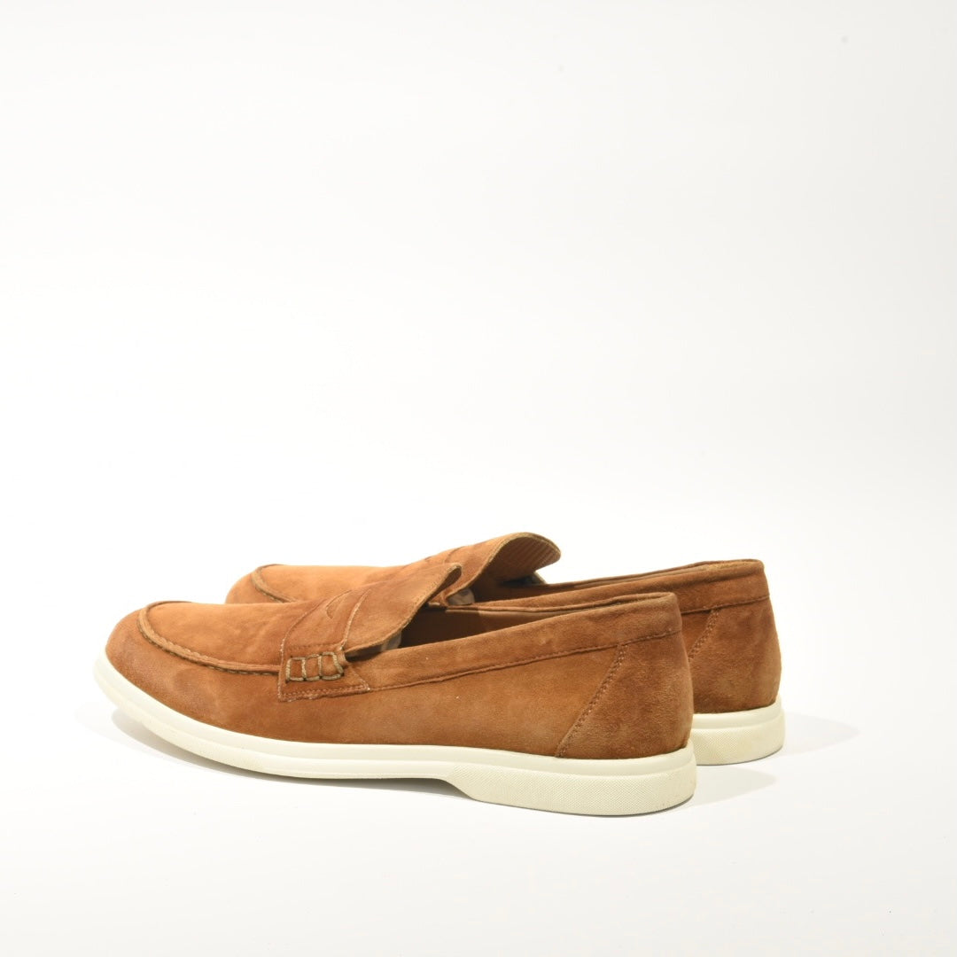Shalapi Italian Loafers for men in suede camel