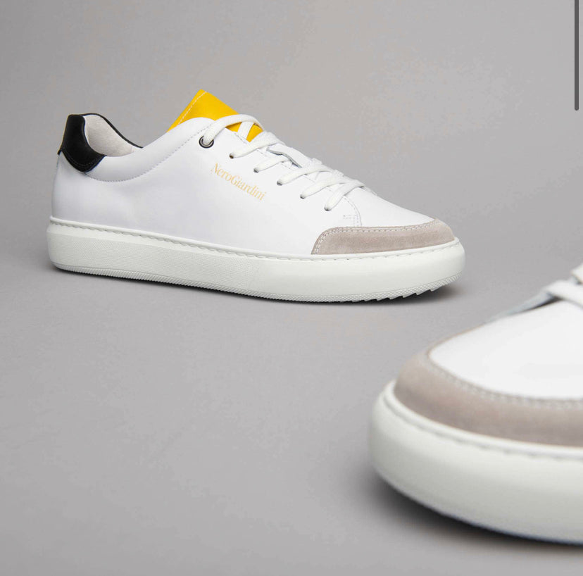 Italy sneakers for men in white