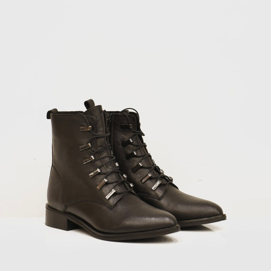 Ankle boots for women in black