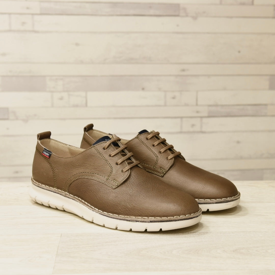 Spanish casual shoes for men in Drak green