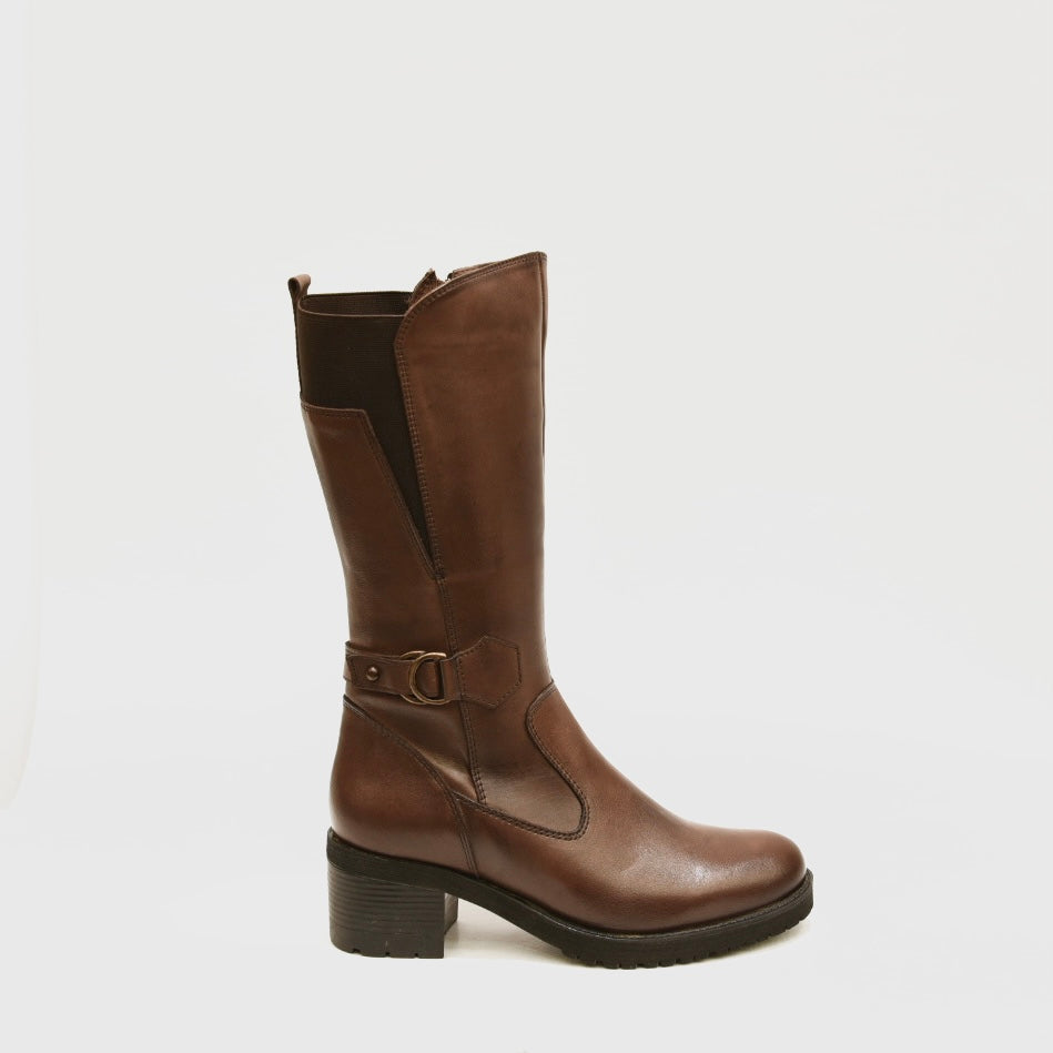 Ankle high boots for woman in brown