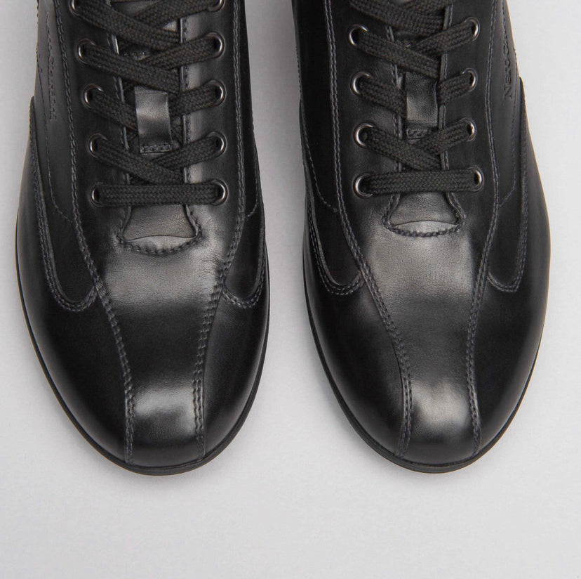 Nero Giardino Italian classic lace up shoes for men in black