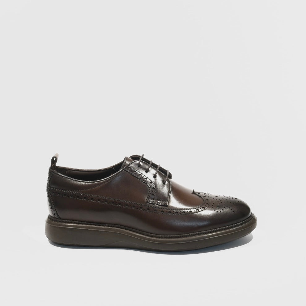 Causal Oxford lace up shoes for men in brown