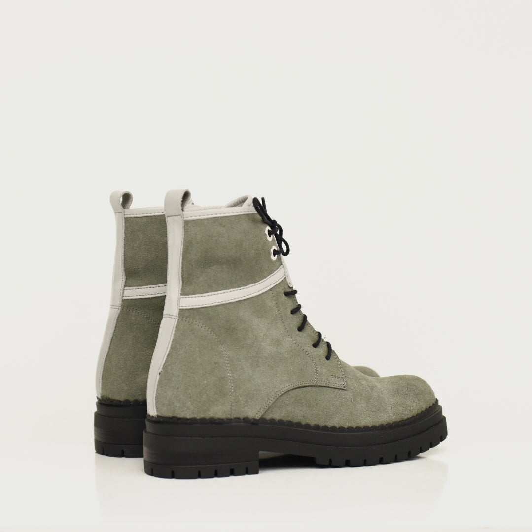Turkish boots for women in suede gray